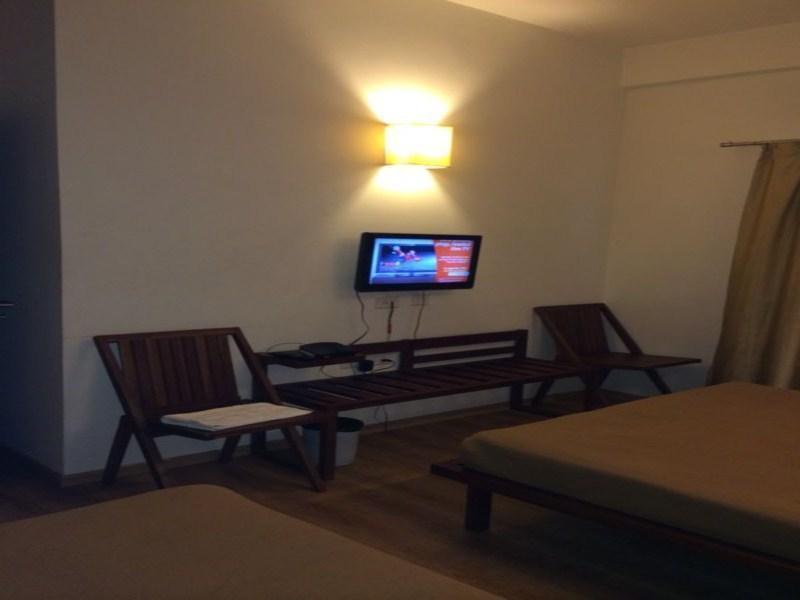 Hotel Holiday Home Bangalore Exteriör bild